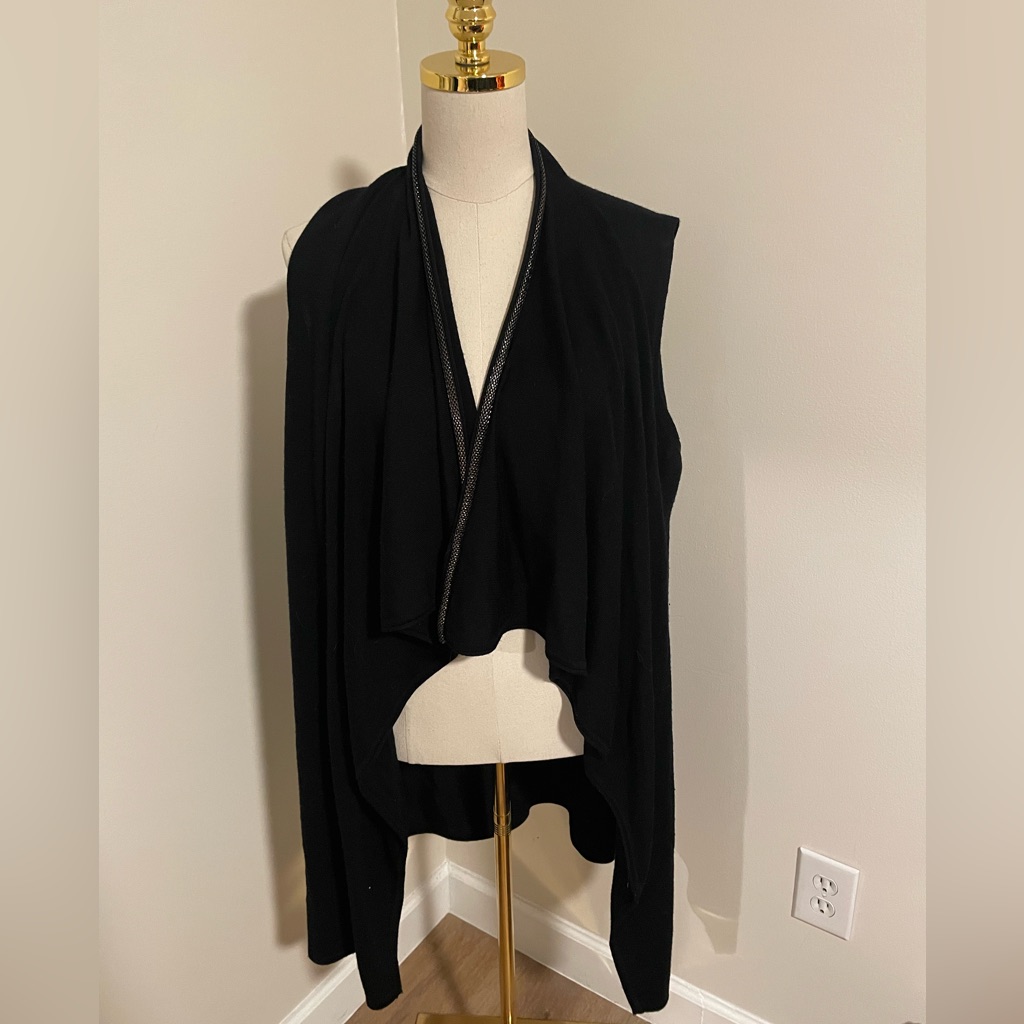 Elie Tahari Merino Wool Shrug / Vest L With Metal Lining